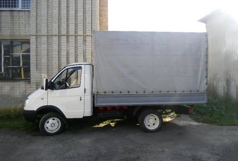 Заказать грузовой автомобиль для отправки личныx вещей : кухонный уголок из Костромы в Ахлебинино